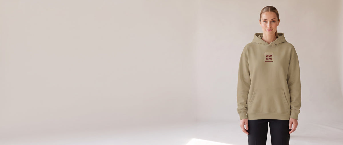 AWSM house model in the Bordeaux Relaxed Hoodie